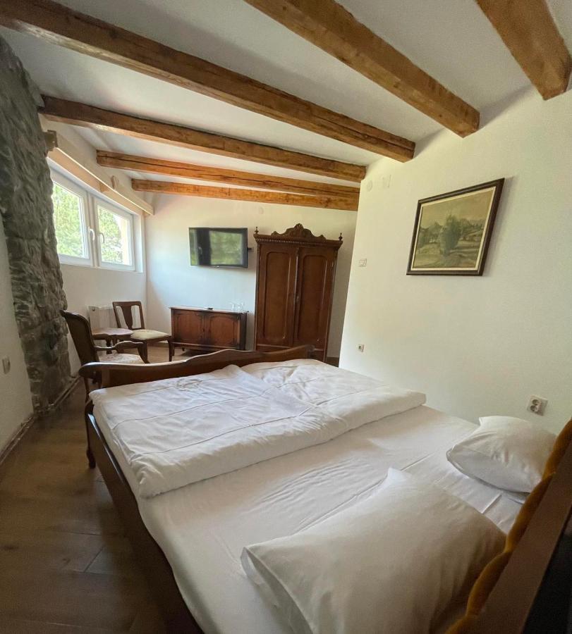 Garni Hotel Oblacinsko Jezero Oblacina Extérieur photo